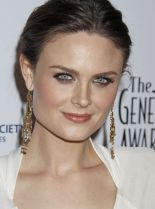 Emily Deschanel