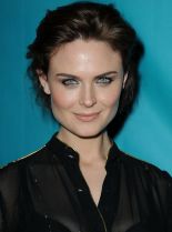 Emily Deschanel