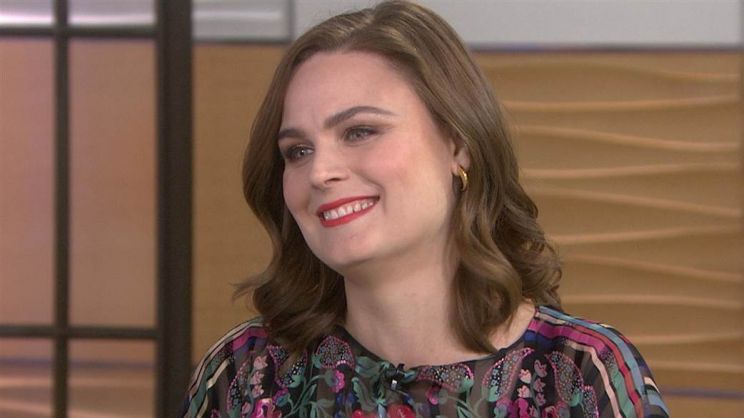 Emily Deschanel