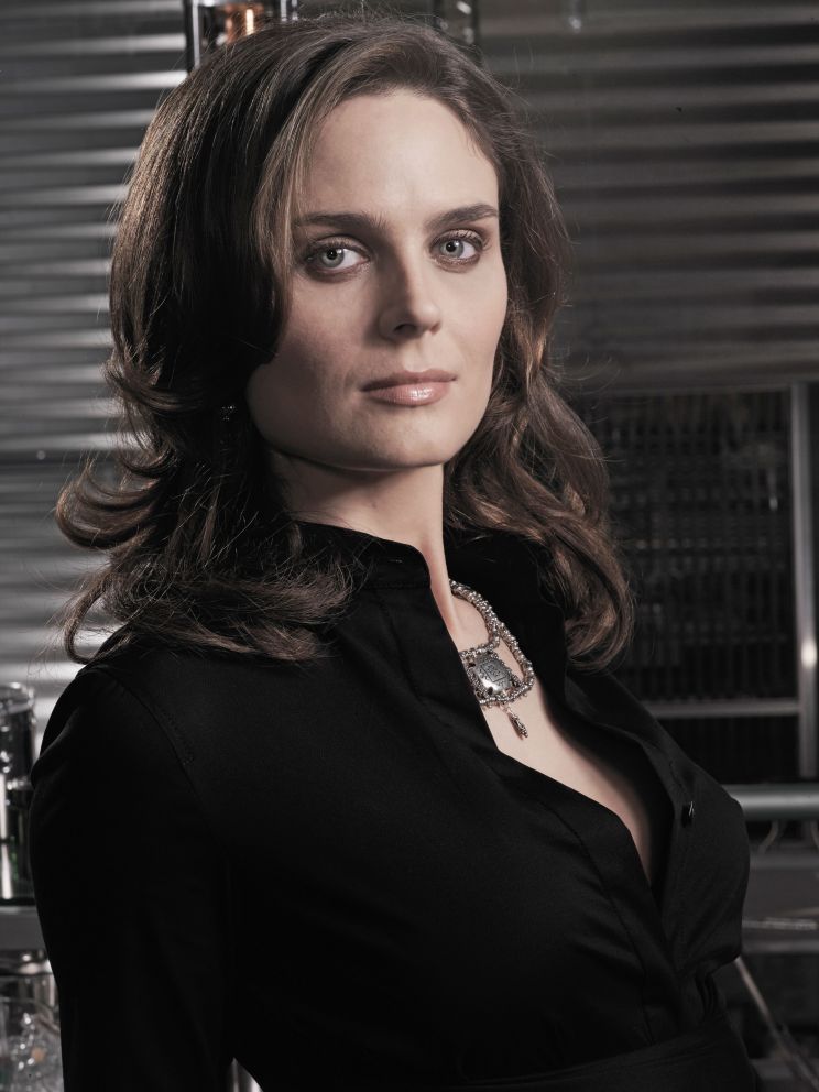 Emily Deschanel