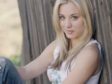 Emily Evan Rae