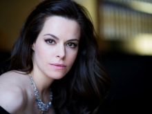 Emily Hampshire