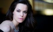 Emily Hampshire