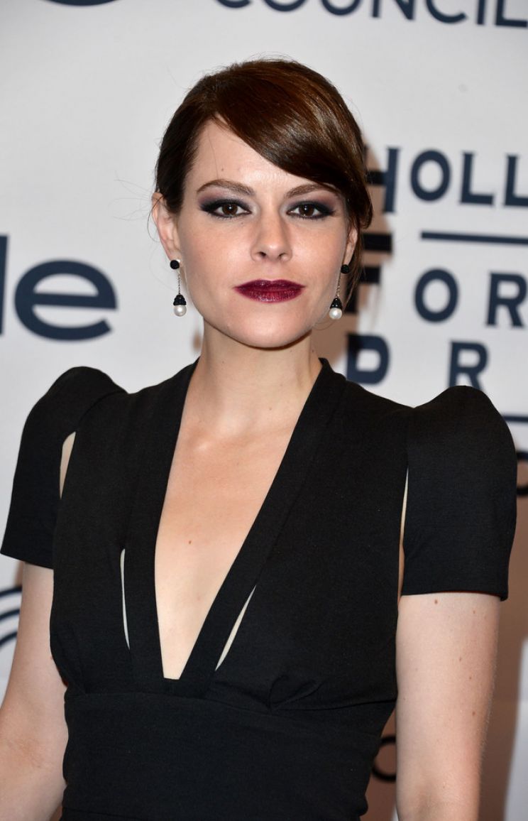 Emily Hampshire