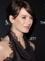 Emily Mortimer photo