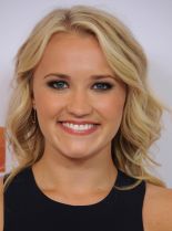 Emily Osment photo