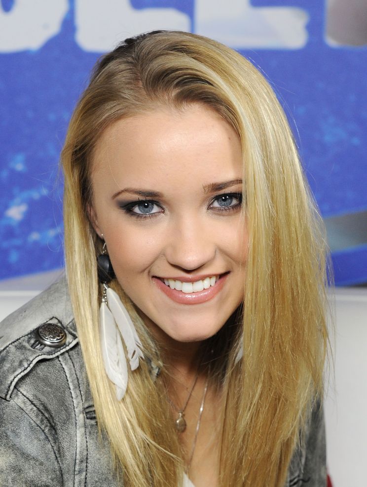 Pictures of Emily Osment