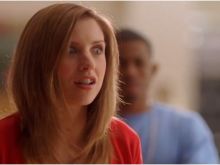 Emily Perkins photo