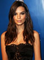 Emily Ratajkowski
