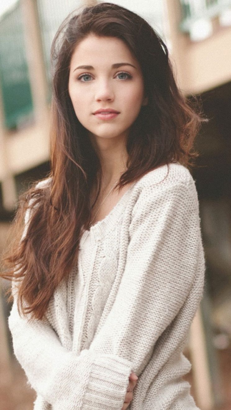 Emily Rudd