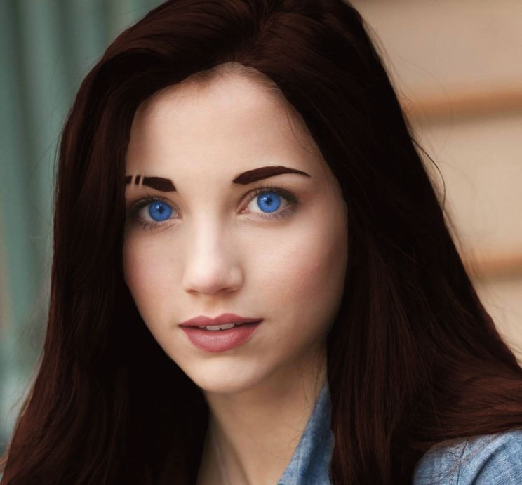 Emily Rudd