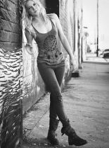 Emily Sandifer #747333 picture (Portrait Medium)