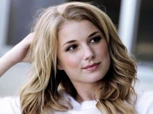 Emily VanCamp