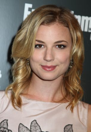 Emily VanCamp