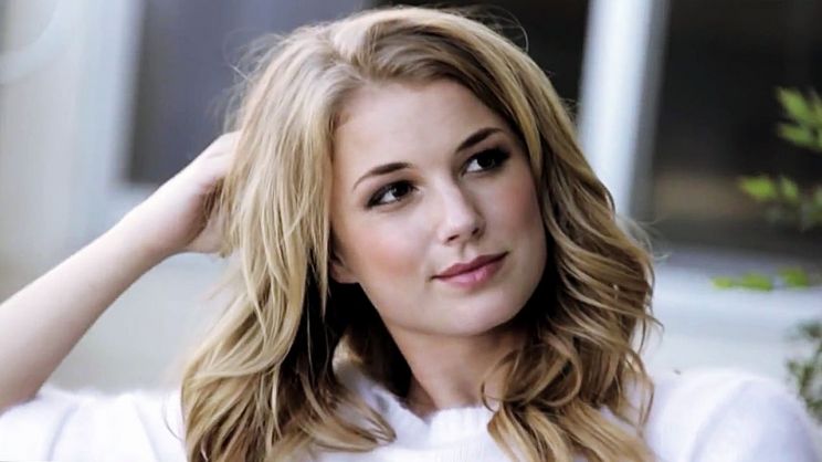 Emily VanCamp