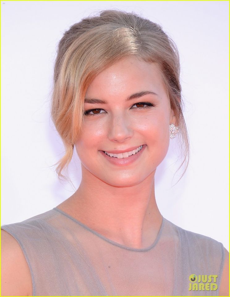 Emily VanCamp