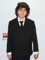 Emjay Anthony #273744 picture (Portrait Medium)
