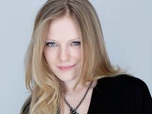 Emma Bell