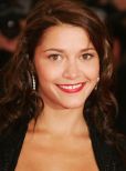 Emma de Caunes