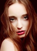 Emma Dumont