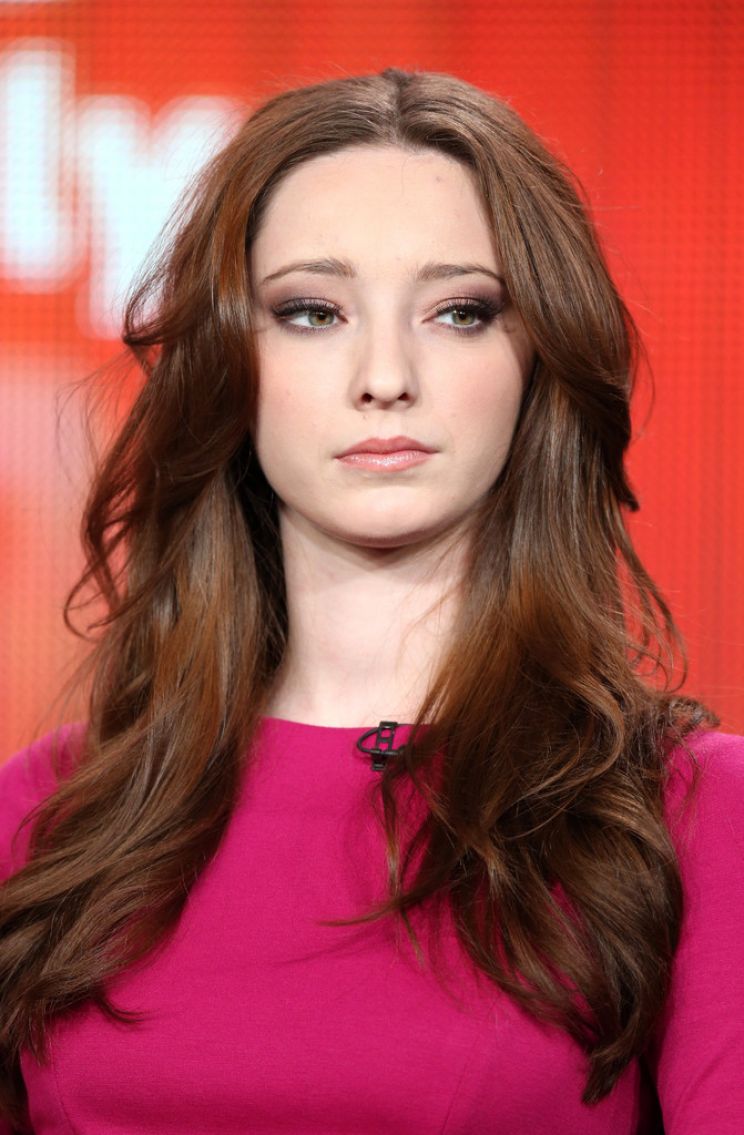 Emma Dumont