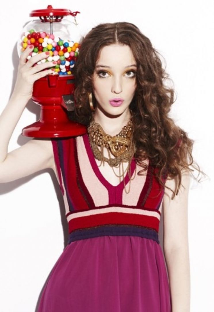 Emma Dumont