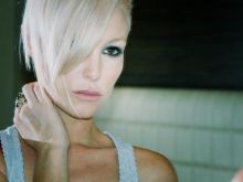 Emma Hewitt