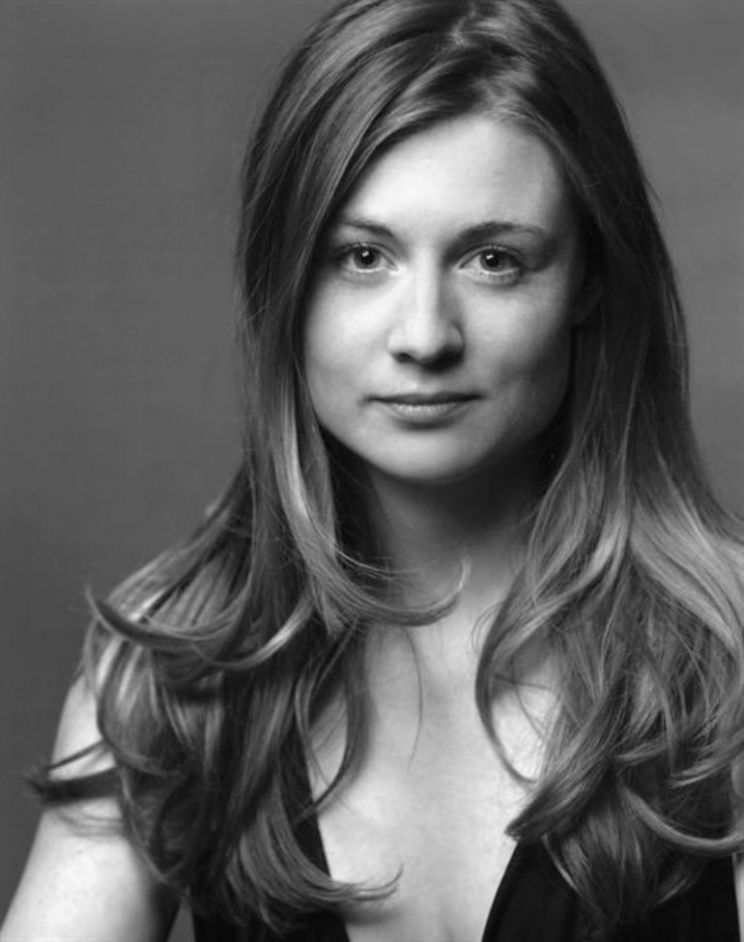 Emma Hiddleston