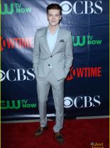 Emma Kenney #229615 picture (Portrait Medium)