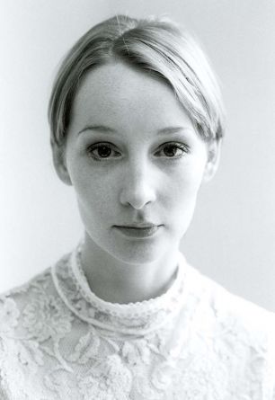 Emma Lowndes