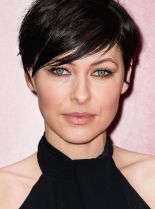 Emma Willis