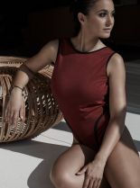 Emmanuelle Chriqui photo