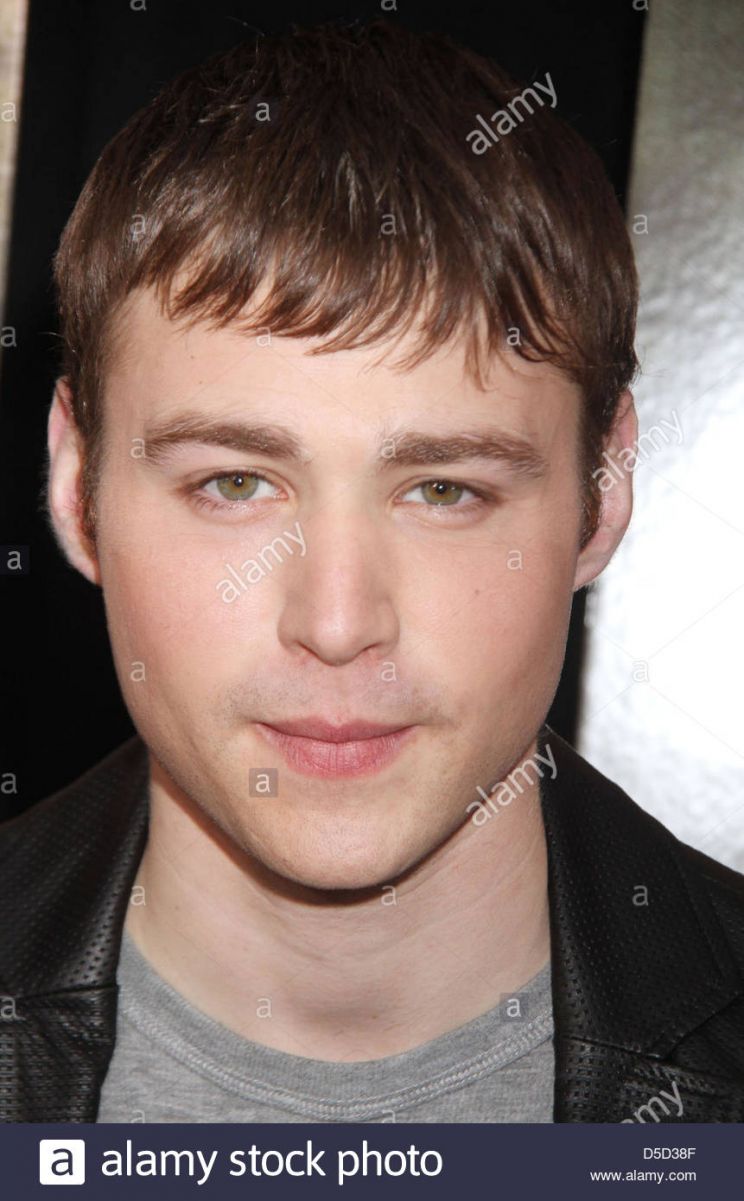 Emory Cohen