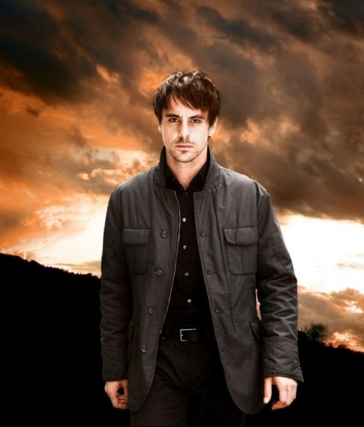 Emun Elliott