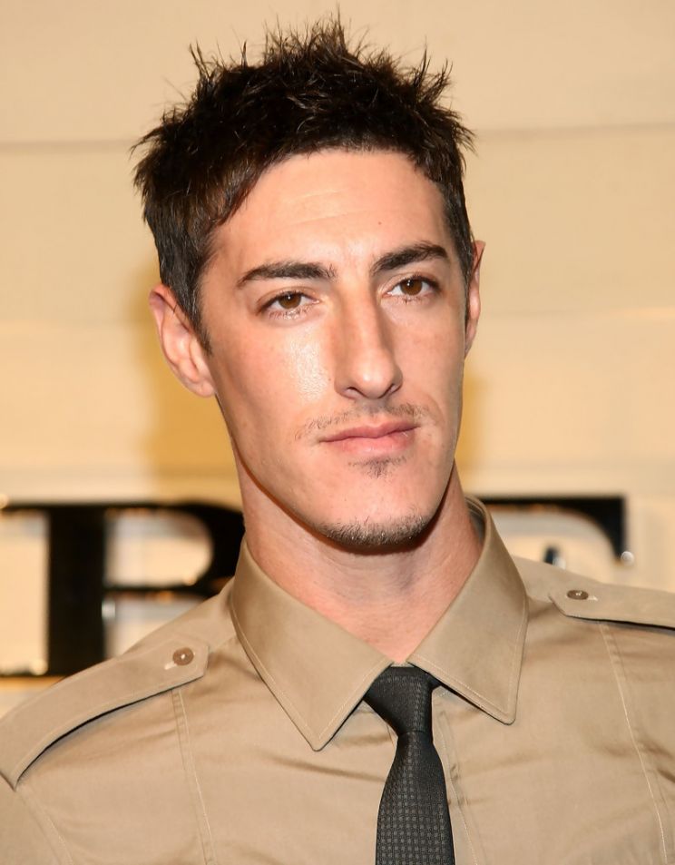 Eric Balfour