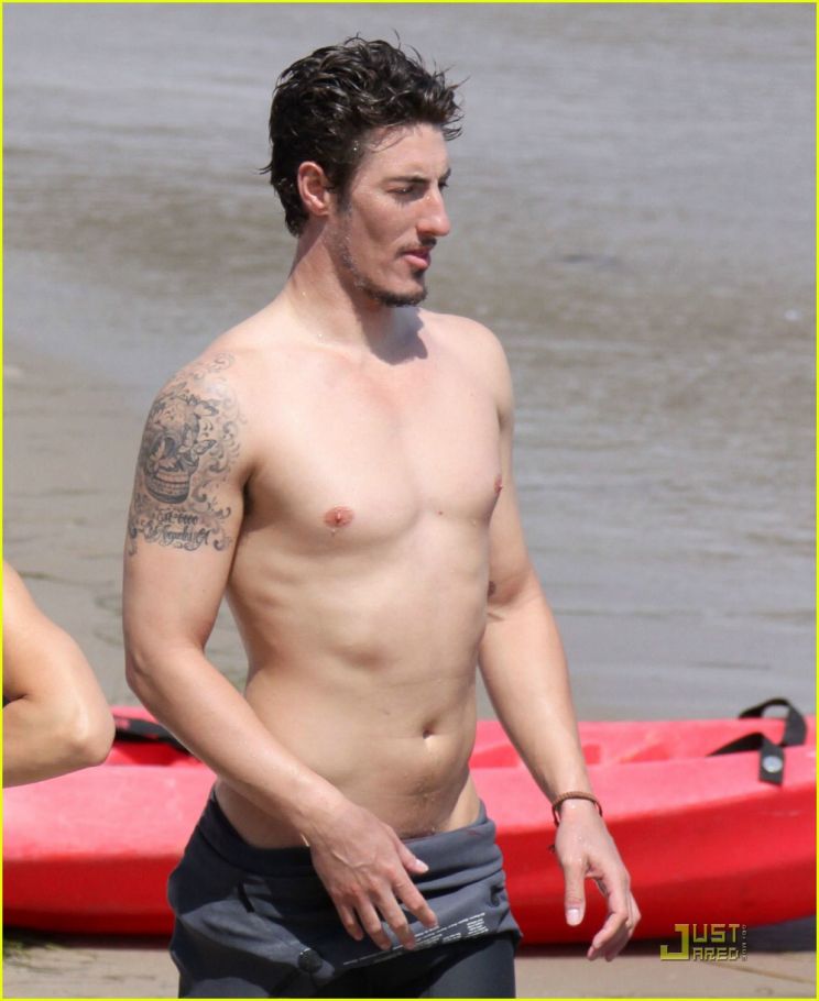 Eric Balfour