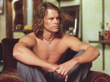 Eric Christian Olsen