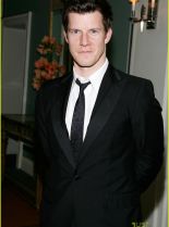 Eric Mabius