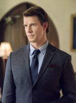 Eric Mabius