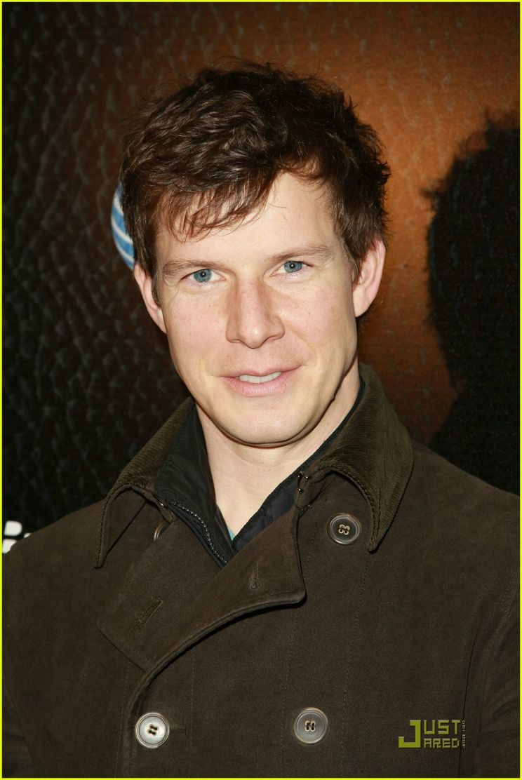 Eric Mabius