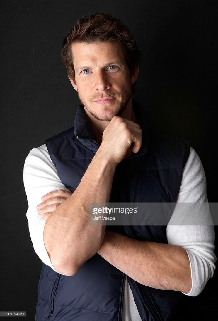 Eric Mabius