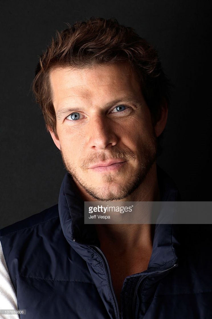 Eric Mabius