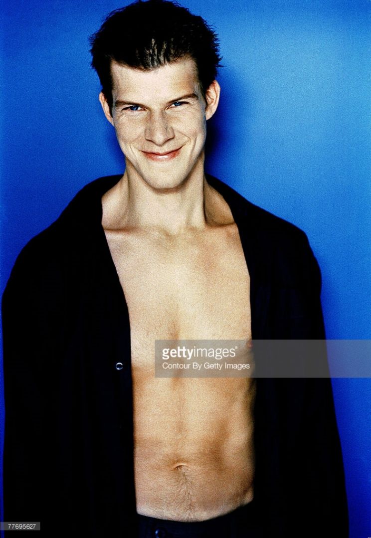 Eric Mabius
