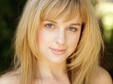 Erica Rhodes