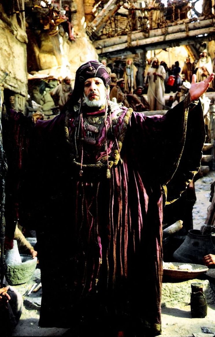 Erick Avari