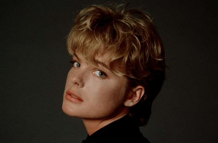 Erika Eleniak