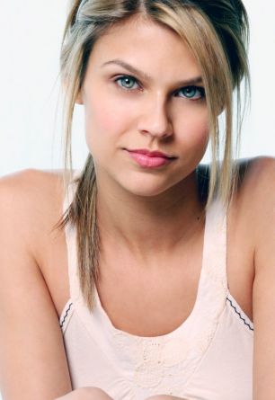 Erika Schaefer