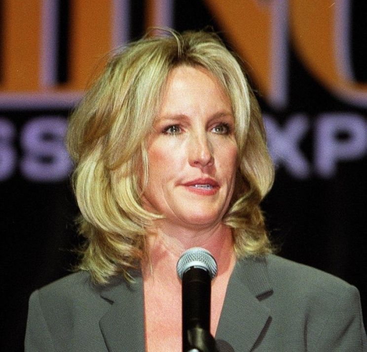 Erin Brockovich-Ellis