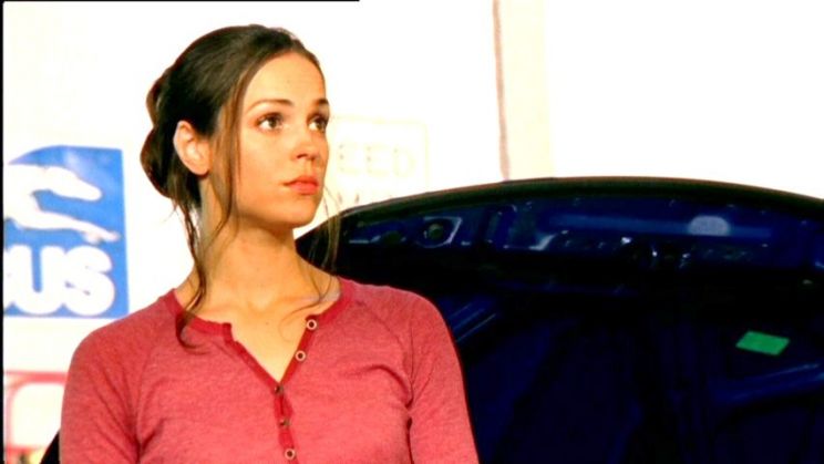 Erin Cahill