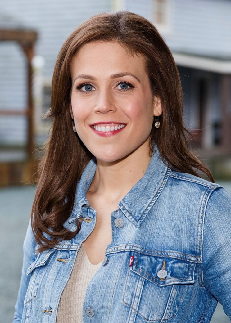 Erin Krakow